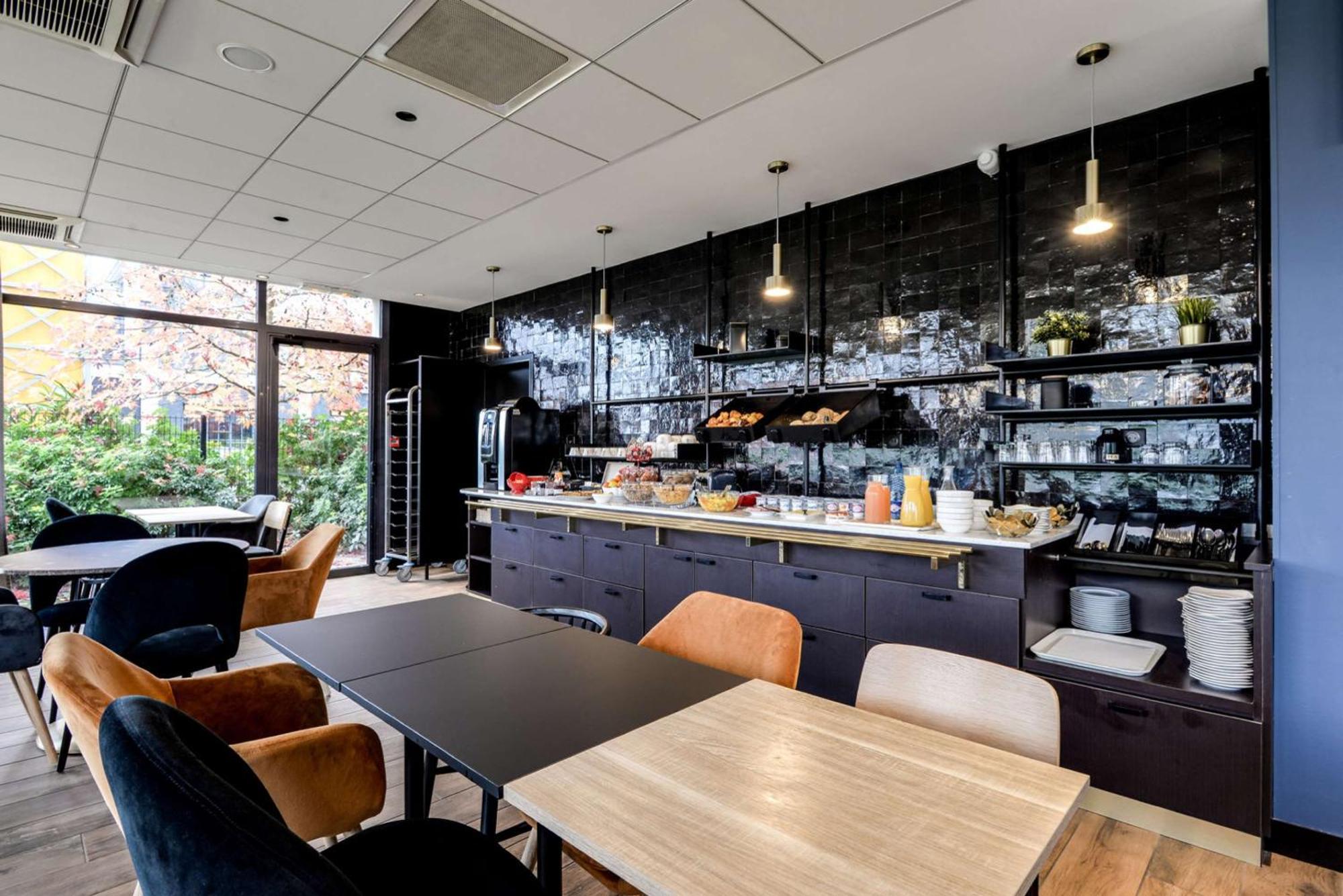 Brit Hotel Du Stade Rennes Ouest מראה חיצוני תמונה